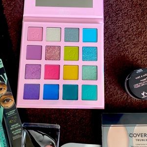 Makup bundle
